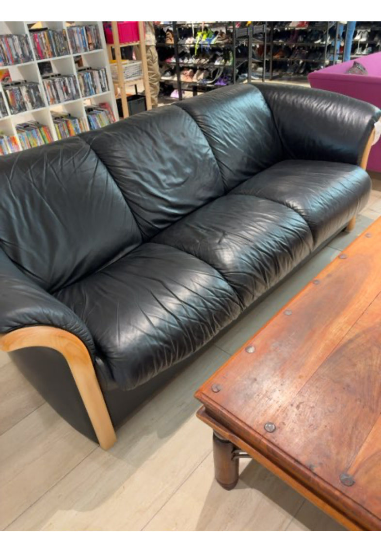 Sort læder sofa
